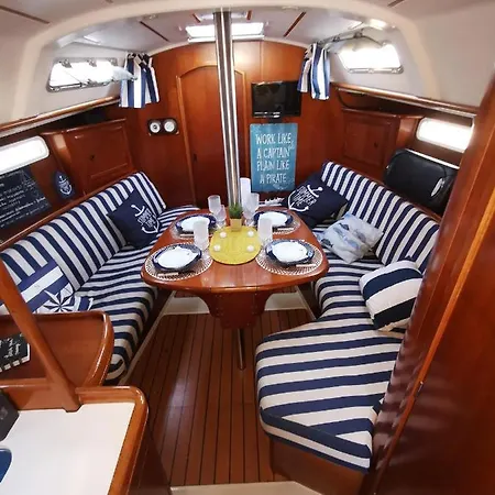 Douro Captain Botel